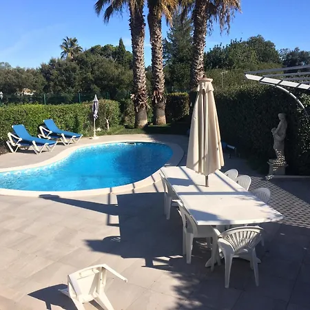 Excelente Com 3 Quartos Na Quinta Do *